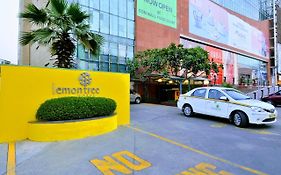 Lemon Tree Hotel, East Delhi Mall, Kaushambi Ghaziabad Exterior photo