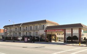 Ramada By Wyndham Pasadena Hotell Exterior photo