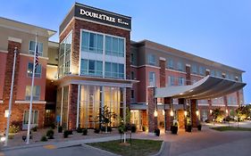 Doubletree By Hilton West Fargo Sanford Medical Center Area Hotell Exterior photo