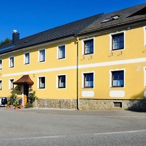 Gasthof Schindler Hotell Brunn am Wald Exterior photo