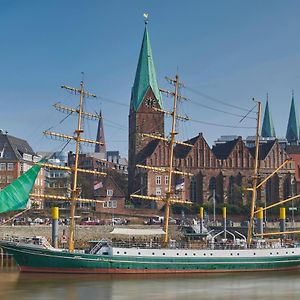 Alexander Von Humboldt - Das Schiff Bremen Exterior photo