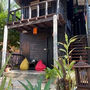 Leaf House Bungalows Sha Plus Approved Ko Lanta Exterior photo