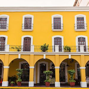 Best Western Hotel Madan Villahermosa Exterior photo