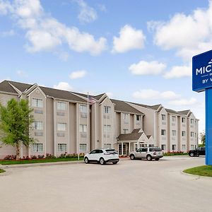 Microtel Inn & Suites By Wyndham Bellevue Exterior photo