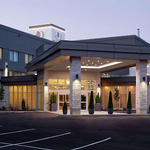 Doubletree By Hilton Montreal Airport Hotell Dorval Exterior photo