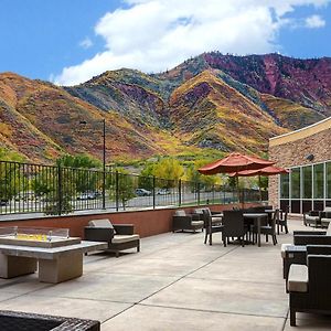 Courtyard By Marriott Glenwood Springs Hotell Exterior photo