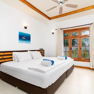 Ukulhas View Hotell Exterior photo