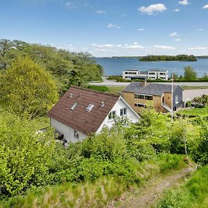 Stunning Home In Krus With 4 Bedrooms And Wifi Kruså Room photo