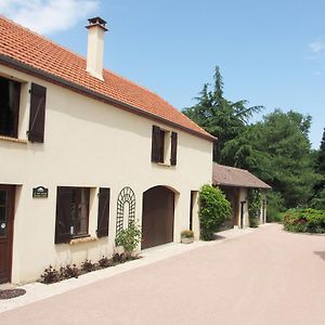 Bulle D'Evasion Bed and Breakfast Neuvy-sur-Loire Exterior photo