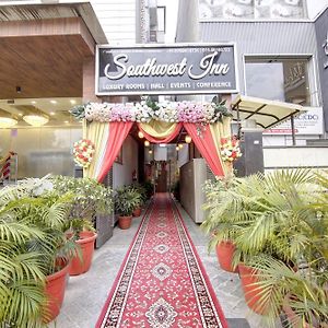 Southwest Inn - Boutique Hotel New Delhi Exterior photo
