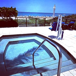 Ritz Carlton Luxurious Residence On Singer Island Riviera Beach Exterior photo