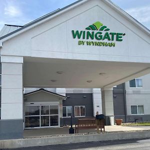 Wingate By Wyndham Uniontown Hotell Exterior photo
