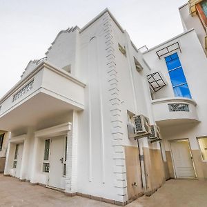 Collection O Shejal Residency Hotell Gurgaon Exterior photo
