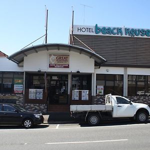 Hotel Beach House Nambour Exterior photo