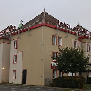 Fasthotel Montereau - Esmans Exterior photo