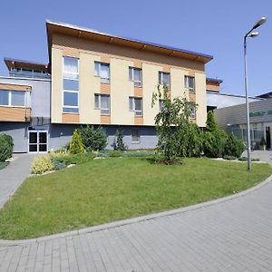 Buly Arena Hotell Kravaře Exterior photo