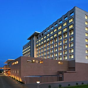 Welcomhotel By Itc Hotels, Gst Road, Chennai Singapperumalkovil Exterior photo