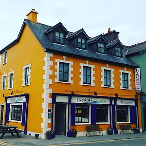 Lynch'S On The Pier Bed and Breakfast Castletownbere Exterior photo