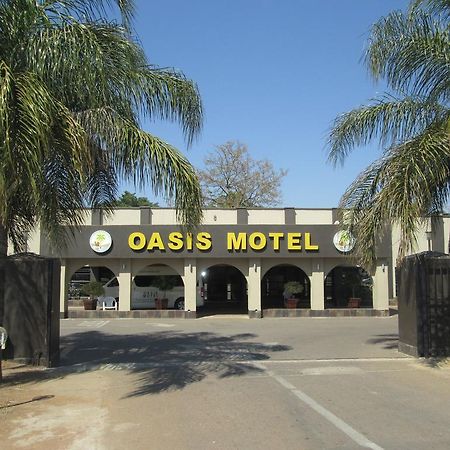 Oasis Motel Gaborone Exteriör bild