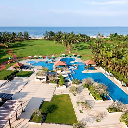 Kenilworth Resort & Spa, Goa Utorda Exteriör bild