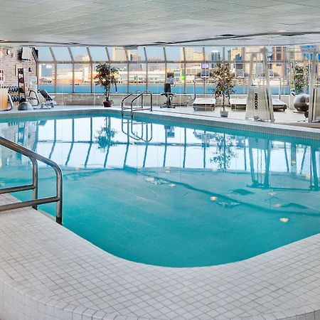 Best Western Plus Waterfront Hotel Windsor Exteriör bild
