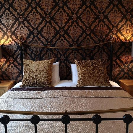 Glangwili Mansion - Luxury 5 Star Bed & Breakfast Carmarthen Exteriör bild