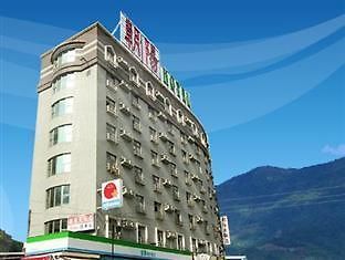 Lei Chaoyang 假期 飯店 Hotell T'ai-tung Exteriör bild