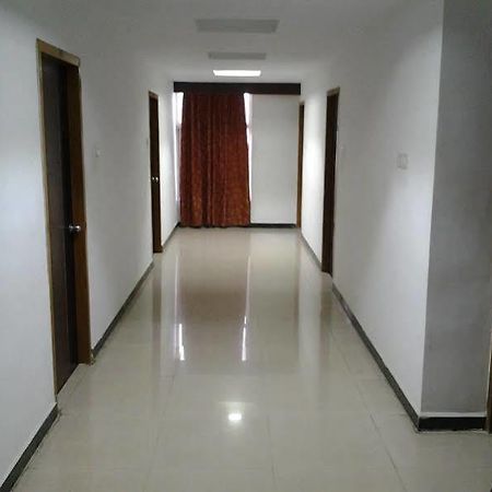 Alam Corporate Residency Hotell Chennai Exteriör bild