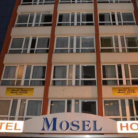 Mosel Hotel Frankfurt am Main Exteriör bild