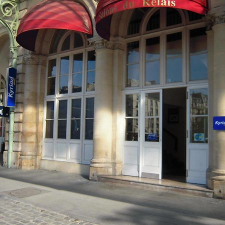 Kyriad Paris 10 - Gare De L'Est Exteriör bild