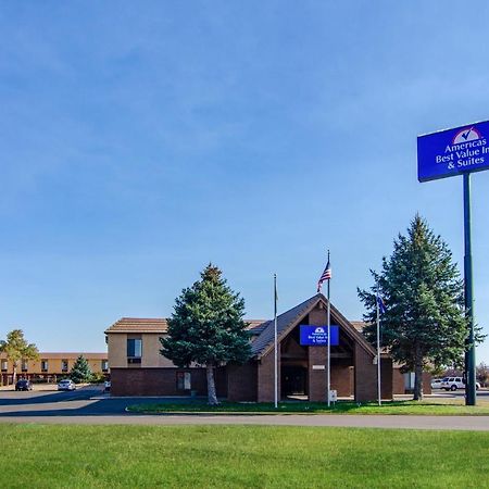 Americas Best Value Inn & Suites Ft Collins E At I-25 Fort Collins Exteriör bild