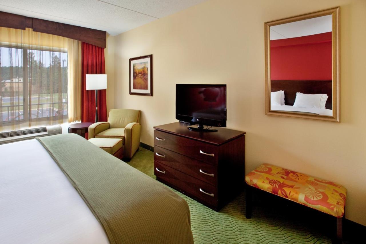 Holiday Inn Express & Suites - Spartanburg-North, An Ihg Hotel Rum bild