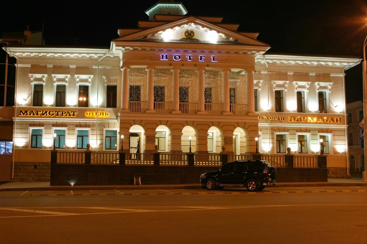 Magistrat Hotel Tomsk Exteriör bild