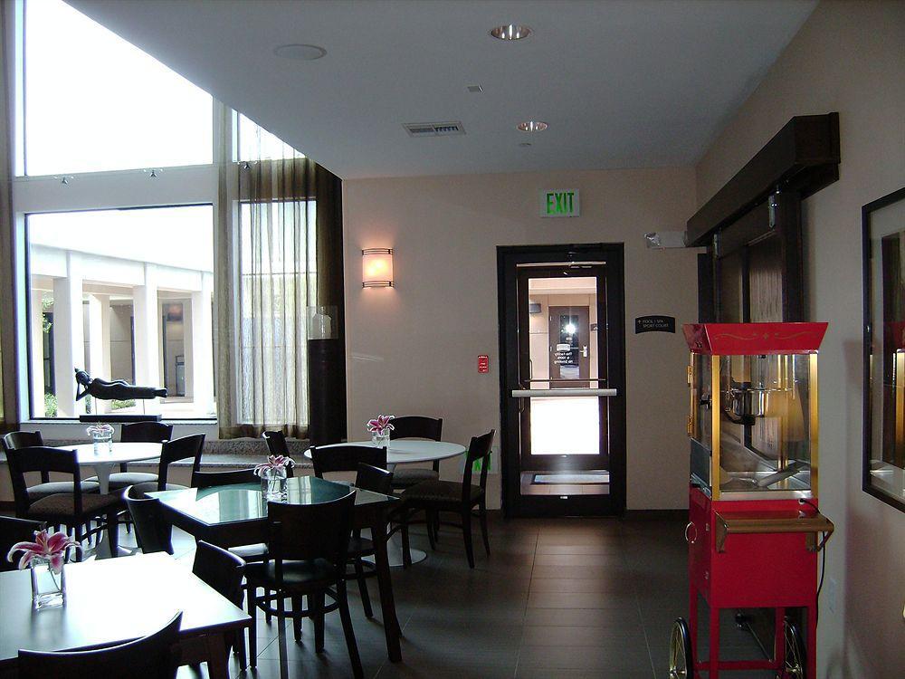 Staybridge Suites Plano - Richardson Area, An Ihg Hotel Restaurang bild