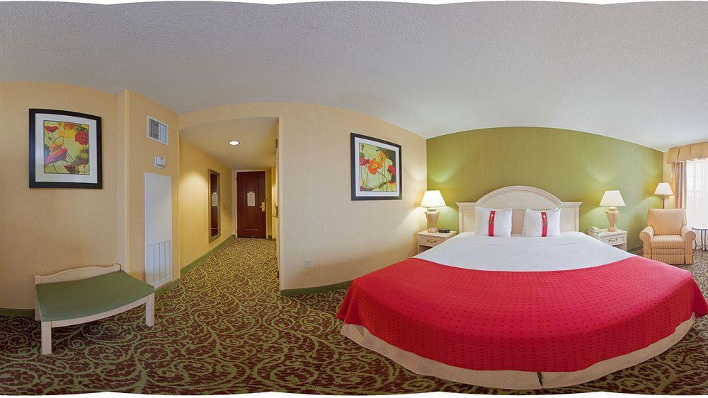 Holiday Inn Chantilly-Dulles Expo Airport, An Ihg Hotel Exteriör bild
