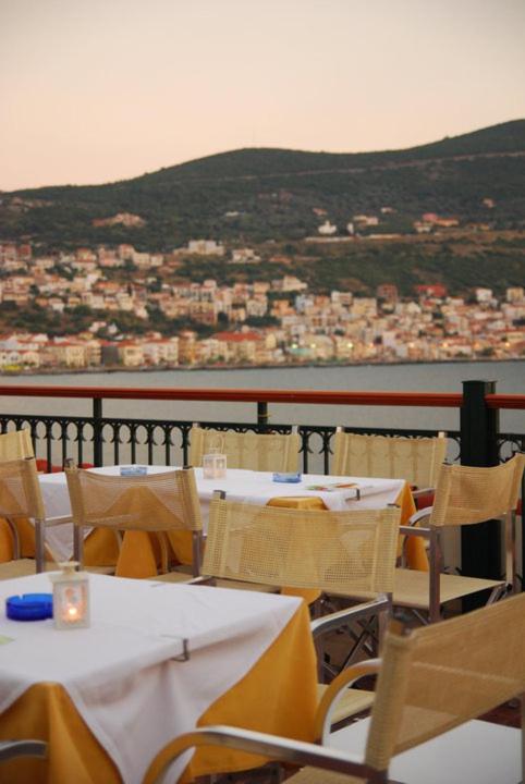 Aeolis Hotel Samos Town Exteriör bild