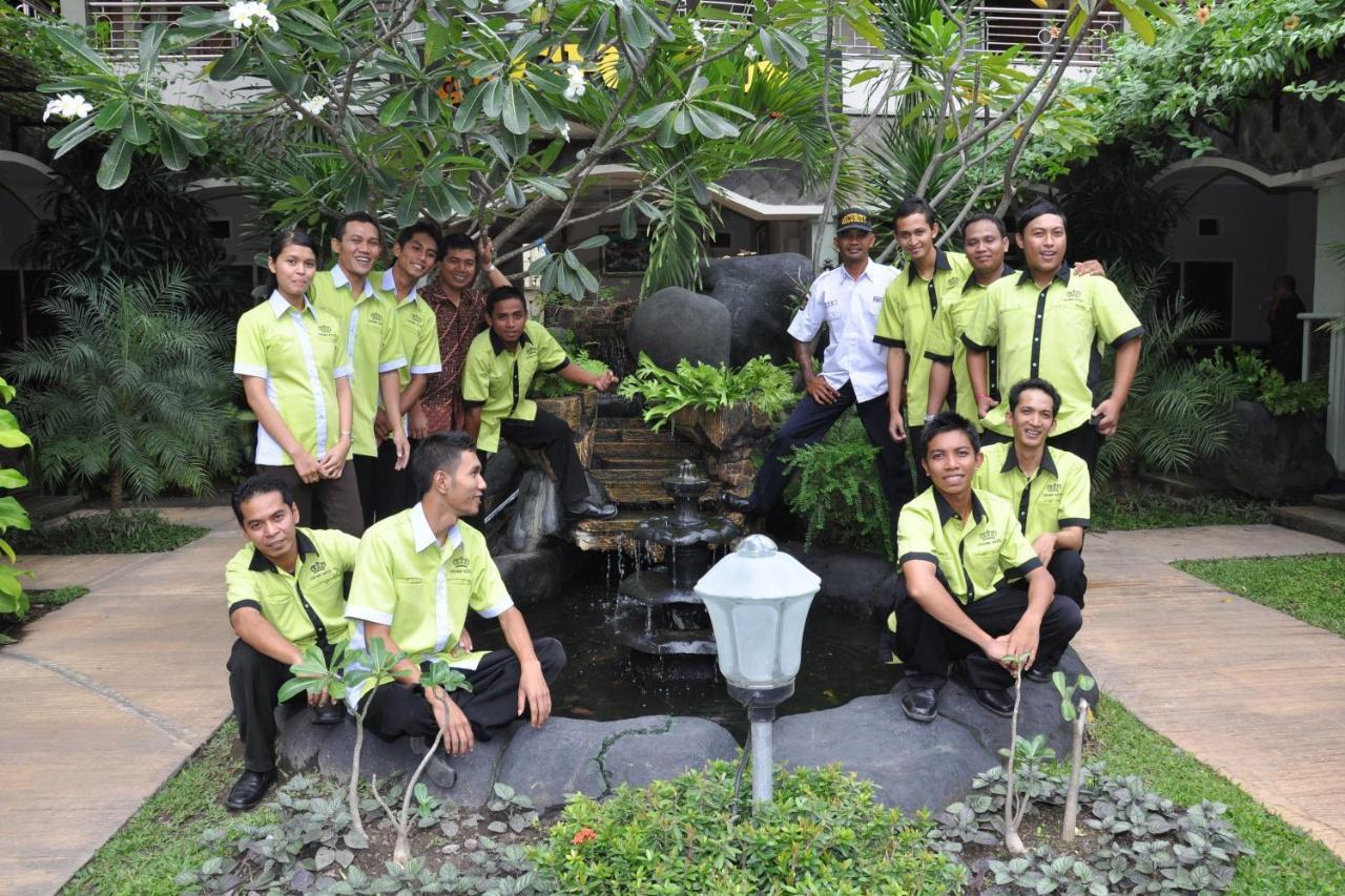 Crown Hotel Lombok Mataram Exteriör bild