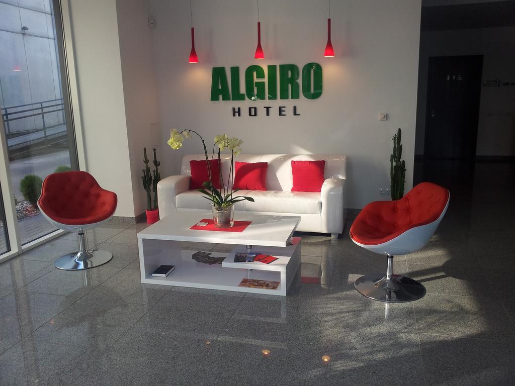 Algiro Hotel Kaunas Exteriör bild