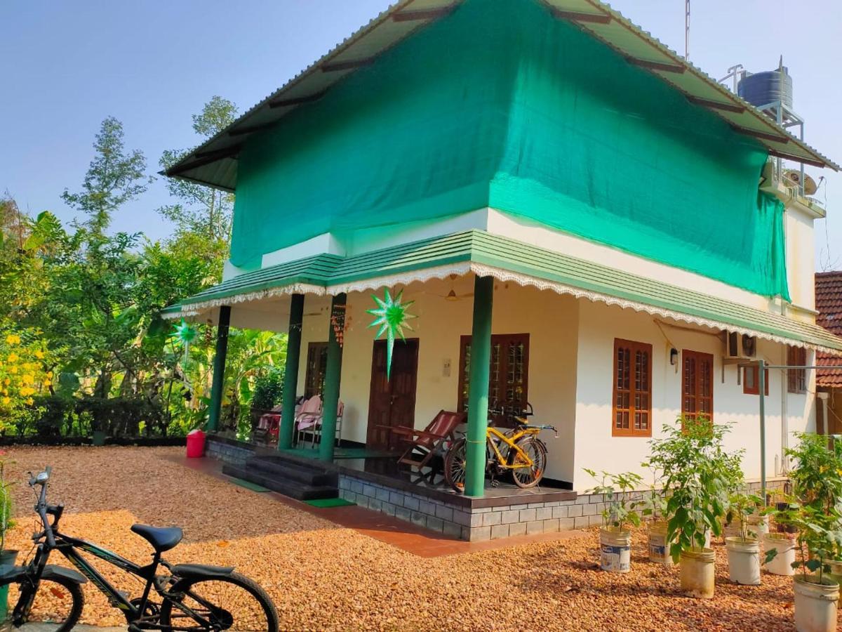 Kuttickattil Gardens Homestay Kottayam Exteriör bild