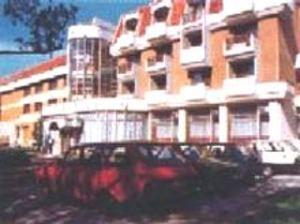 Crang Hotell Buzău Exteriör bild