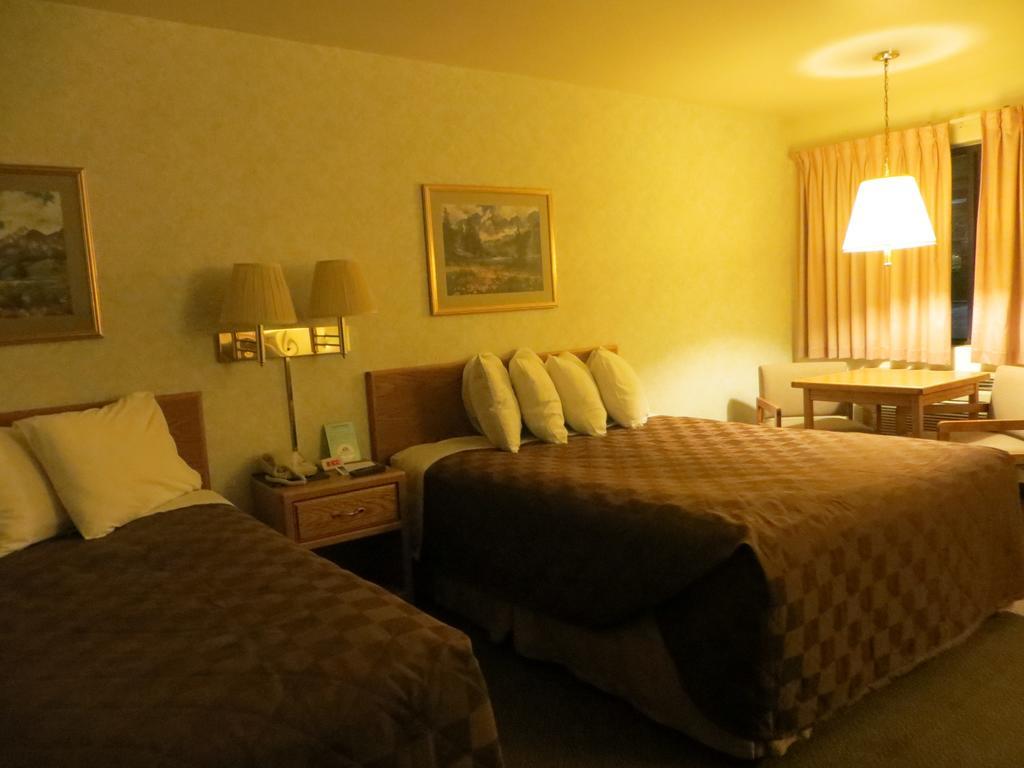 Americas Best Value Inn - Sundowner Motel Winter Park Exteriör bild