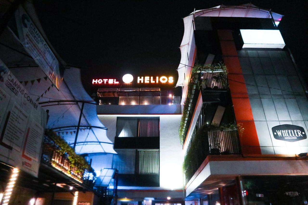 Helios Hotel Malang Exteriör bild
