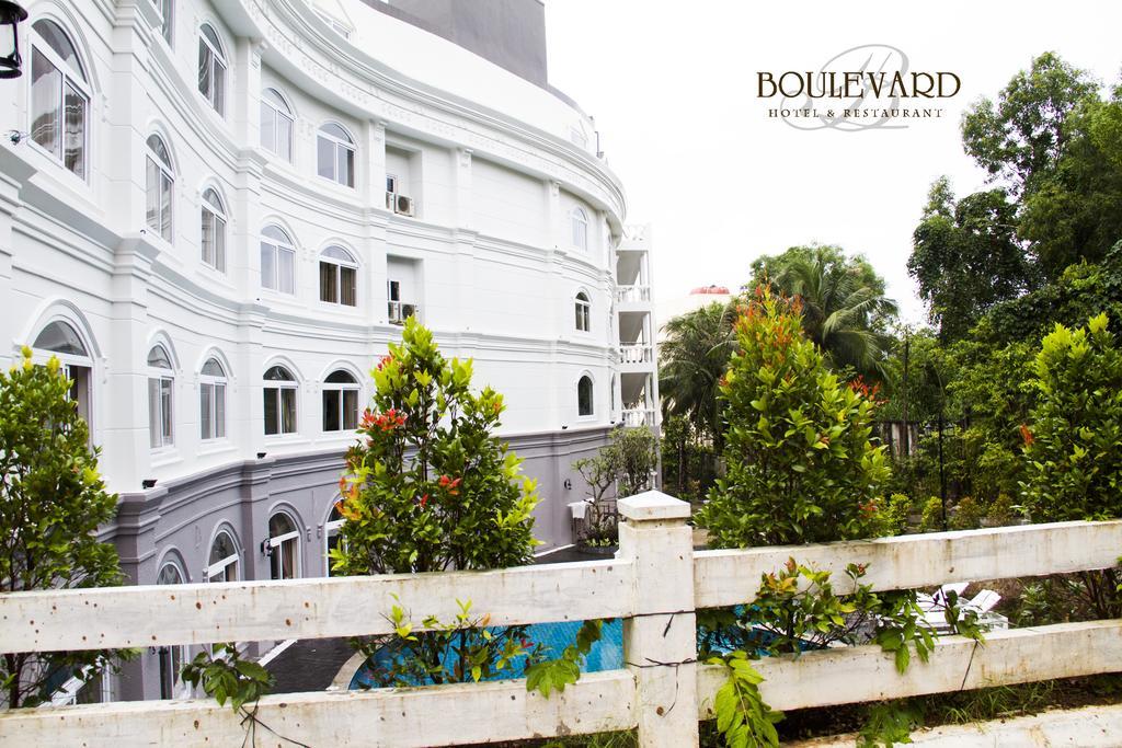 Boulevard Hotel Phu Quoc Exteriör bild
