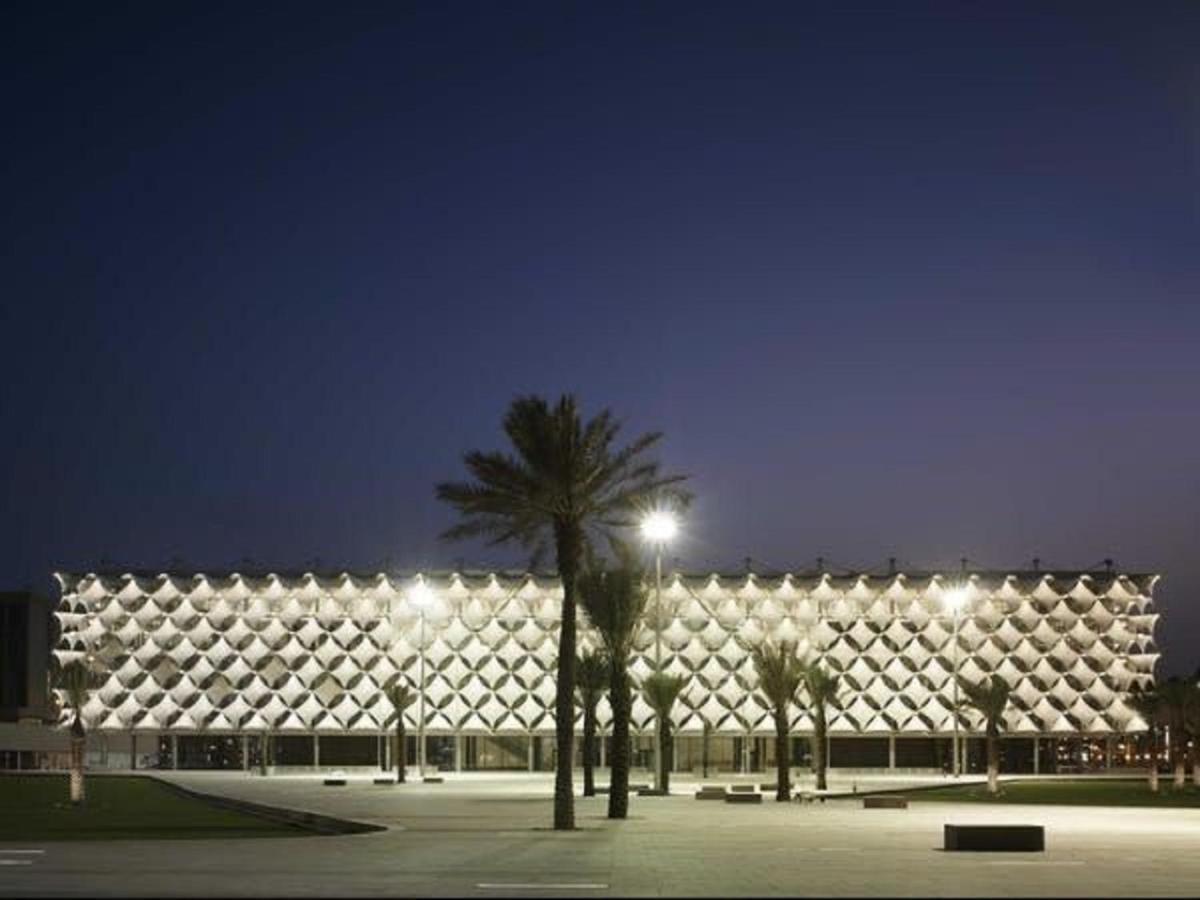Holiday Inn Riyadh Al Qasr, An Ihg Hotel Exteriör bild