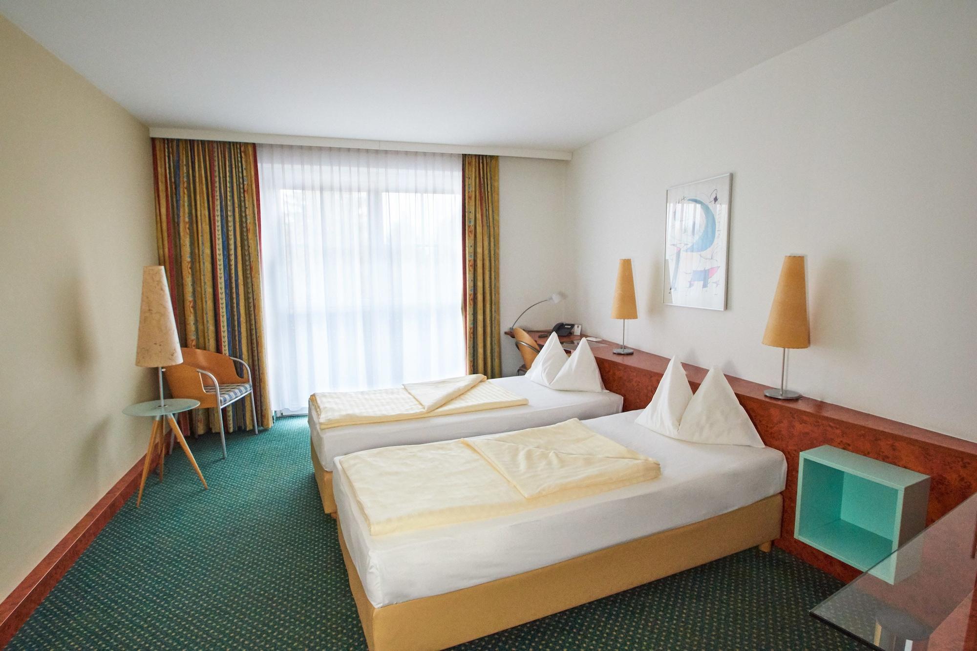 Star Inn Hotel Premium Graz Exteriör bild