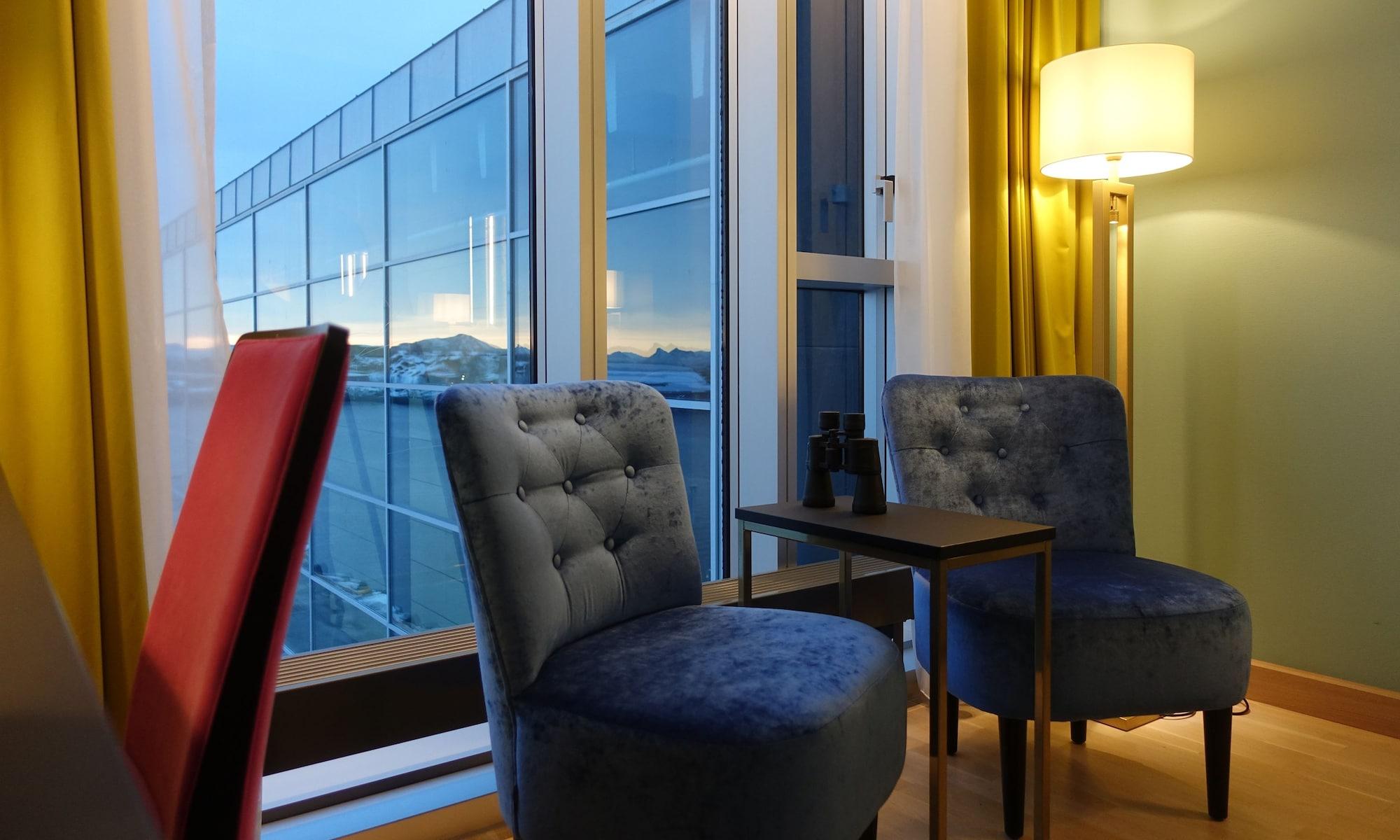 Thon Hotel Lofoten Svolvær Exteriör bild