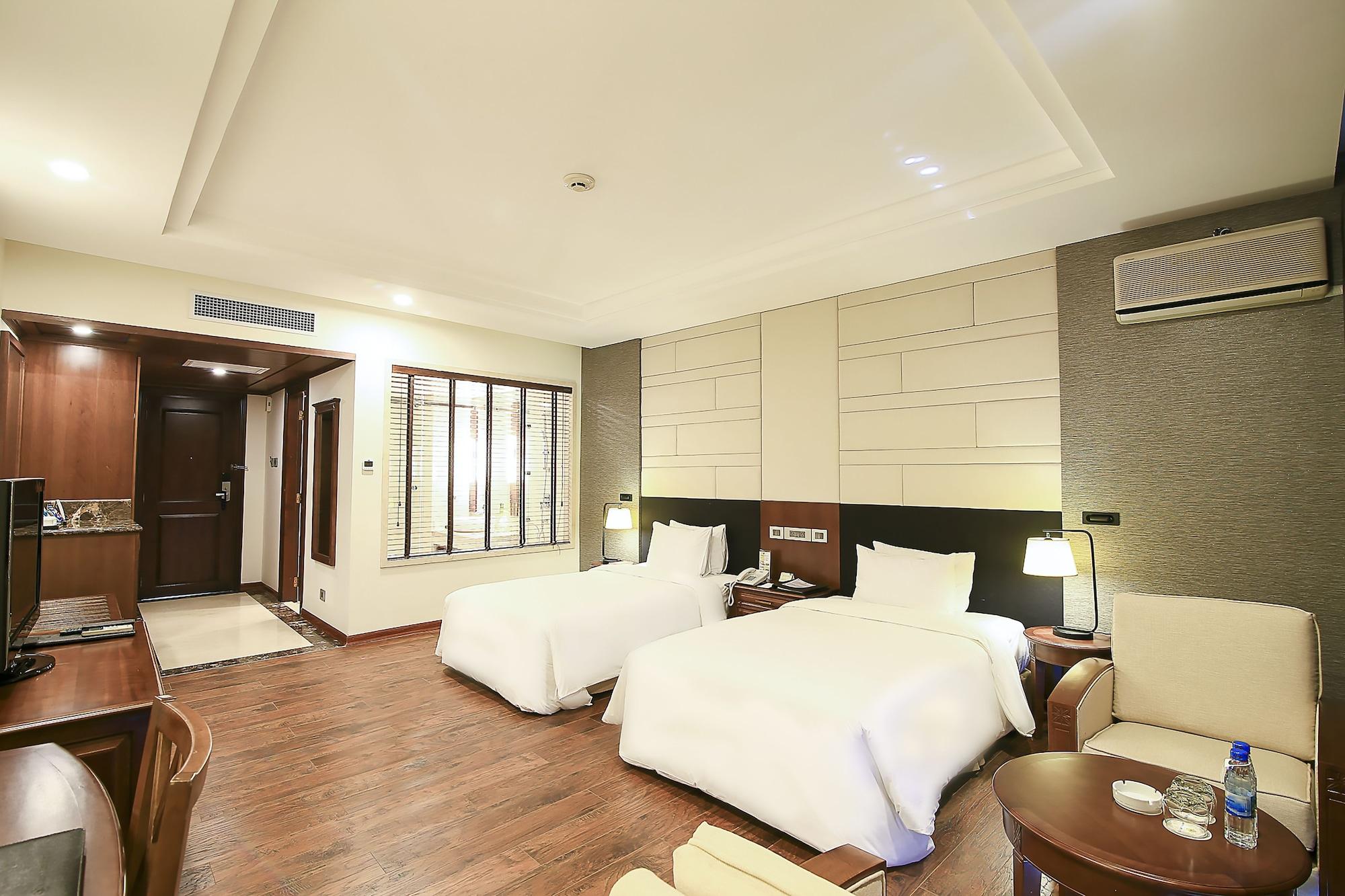 Sai Gon Ha Long Hotel Exteriör bild