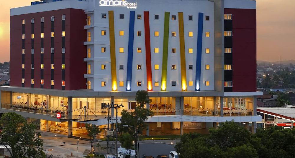 Amaris Hotel Palembang Exteriör bild