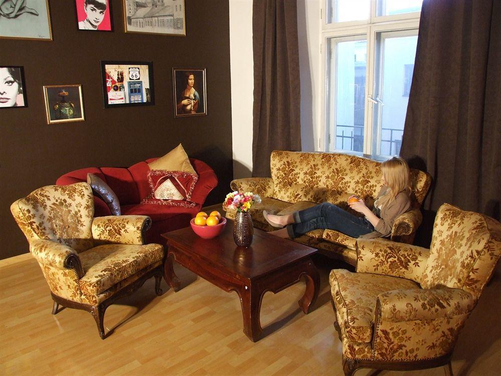Pink Panther'S Hostel Krasków Exteriör bild