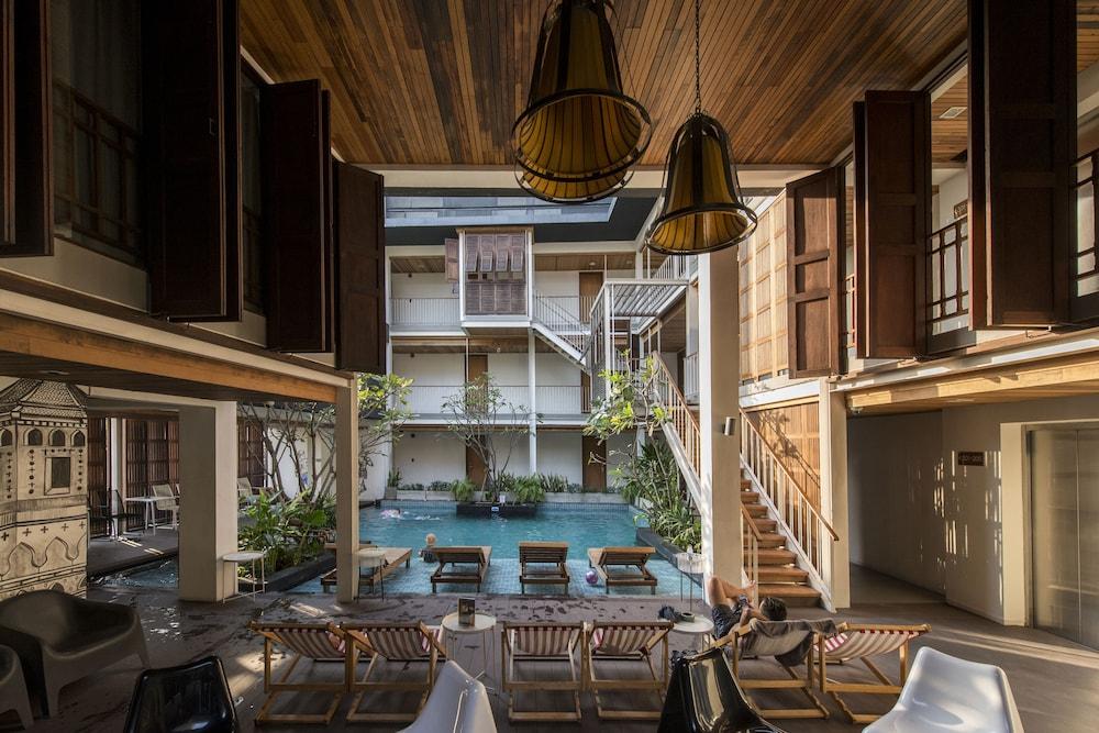 Nanda Heritage Hotel Bangkok Exteriör bild